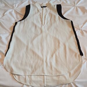 Zara Women's Black and White Sleeveless Blouse